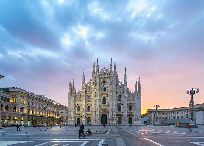 Duomo Wonderful For 6 * Mailand
